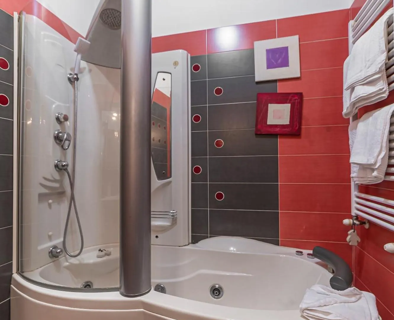 Apartment Guest House Mama - Cozy & Elegant Rome Italy