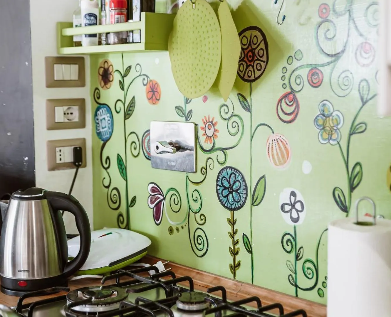 Guest House Mama - Cozy & Elegant Rome Italy